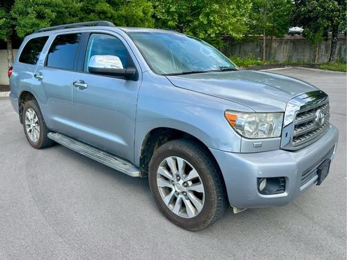 Silver Sky Metallic 2016 Toyota Sequoia Limited