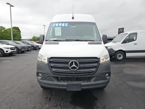 2024 Mercedes-Benz Sprinter 2500