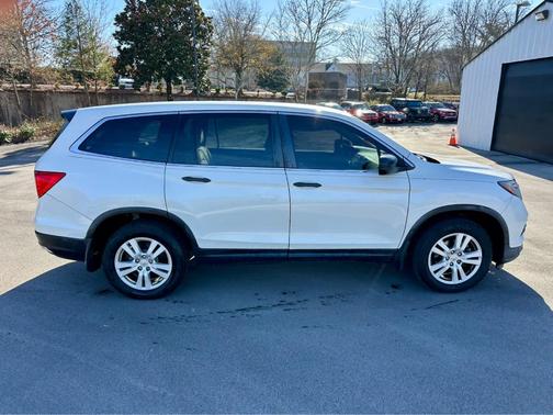 2017 Honda Pilot LX