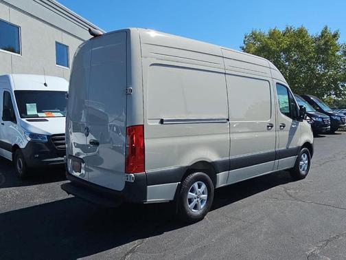 2025 Mercedes-Benz Sprinter 2500 