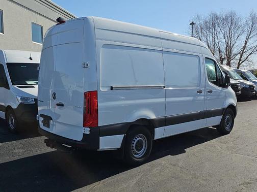 2024 Mercedes-Benz Sprinter 2500 