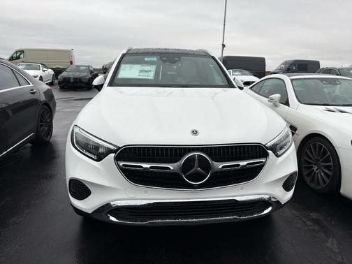 2026 Mercedes-Benz GLC 300 Base 4MATIC