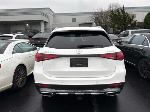 2026 Mercedes-Benz GLC 300 Base 4MATIC