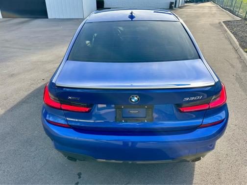 Portimao Blue Metallic 2021 BMW 330 i xDrive