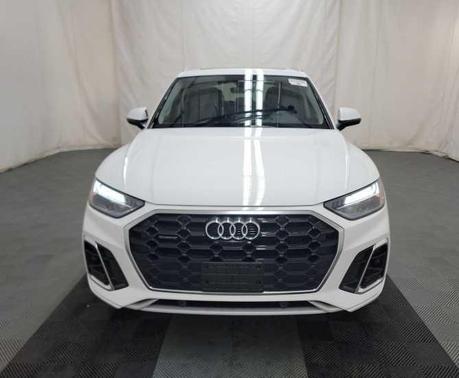 2022 Audi Q5 45 S line Premium Plus