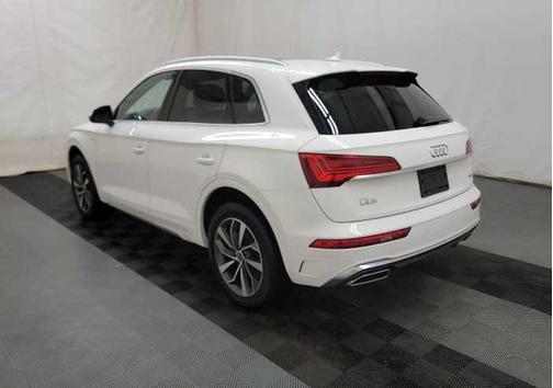 2022 Audi Q5 45 S line Premium Plus