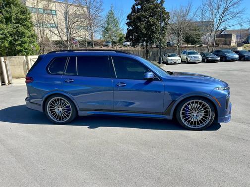 2024 BMW ALPINA XB7 Base