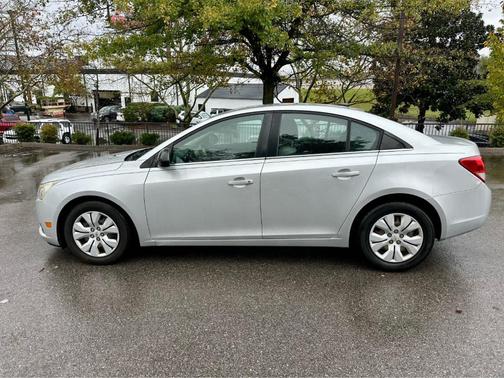 2012 Chevrolet Cruze LS