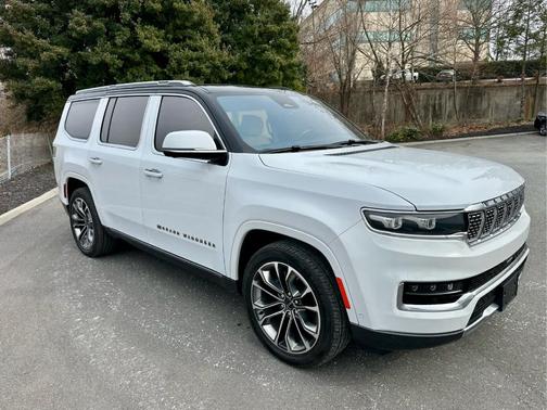 2022 Jeep Grand Wagoneer Series III