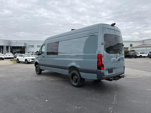 2026 Mercedes-Benz Sprinter 2500 High Roof