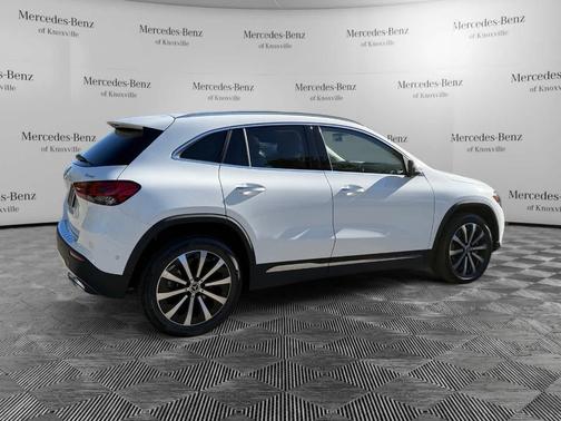 2023 Mercedes-Benz GLA 250 Base 4MATIC