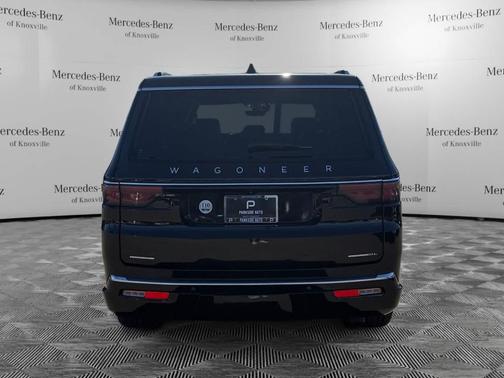 2023 Jeep Wagoneer L Series II