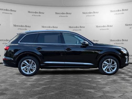 2024 Audi Q7 55 Premium Plus