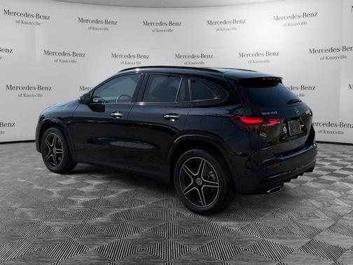 2026 Mercedes-Benz GLA 250 Base 4MATIC