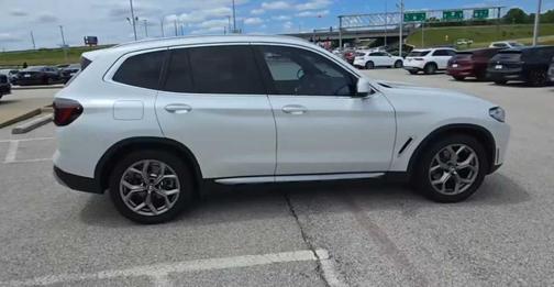 Mineral White Metallic 2023 BMW X3 xDrive30i