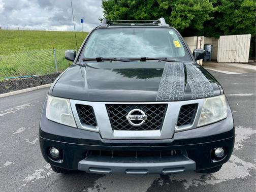 Super Black 2015 Nissan Frontier Pro-4X