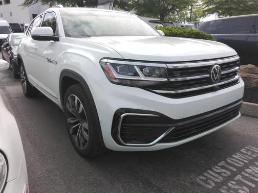 2022 Volkswagen Atlas Cross Sport 3.6L V6 SEL Premium R-Line