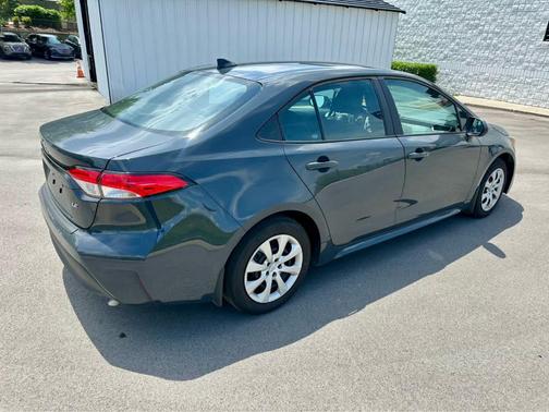 UNDERGROUND 2025 Toyota Corolla LE