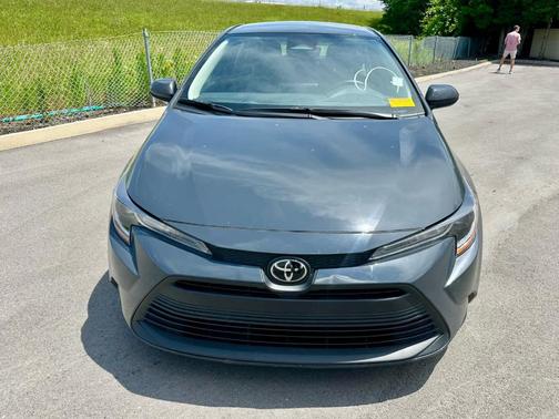 UNDERGROUND 2025 Toyota Corolla LE