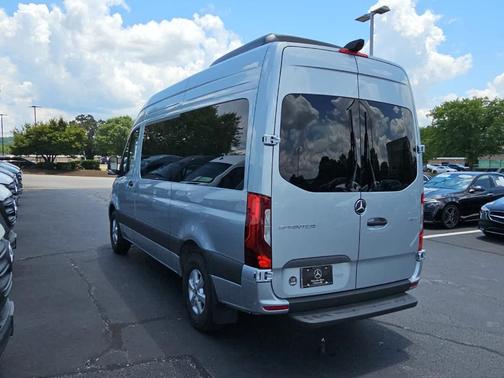 2025 Mercedes-Benz Sprinter 2500 144 WB Standard Roof Passenger