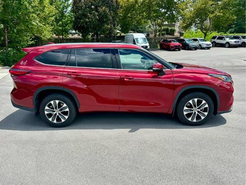 Ruby Flare Pearl 2020 Toyota Highlander XLE