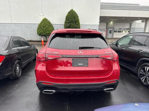 2026 Mercedes-Benz GLC 300 Base 4MATIC