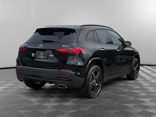 2025 Mercedes-Benz GLA 250 Base 4MATIC