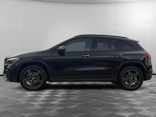 2025 Mercedes-Benz GLA 250 Base 4MATIC