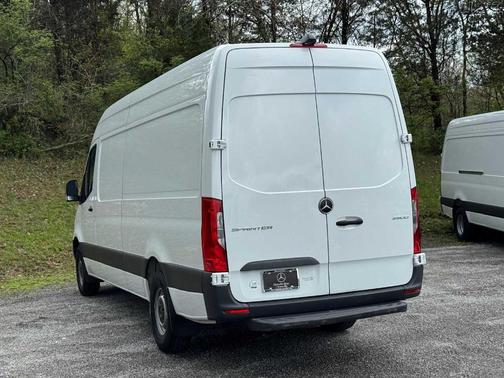 2023 Mercedes-Benz Sprinter 2500