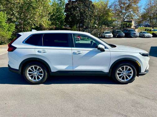 Platinum White Pearl 2024 Honda CR-V EX-L