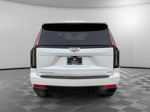 2022 Cadillac Escalade Sport