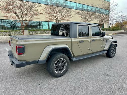 2020 Jeep Gladiator Overland