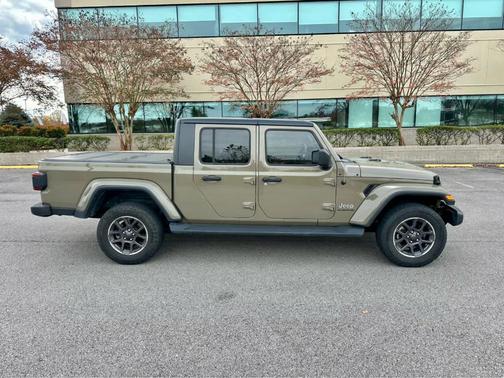 2020 Jeep Gladiator Overland