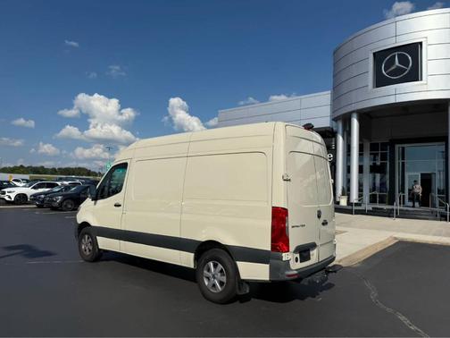 2023 Mercedes-Benz Sprinter 2500 