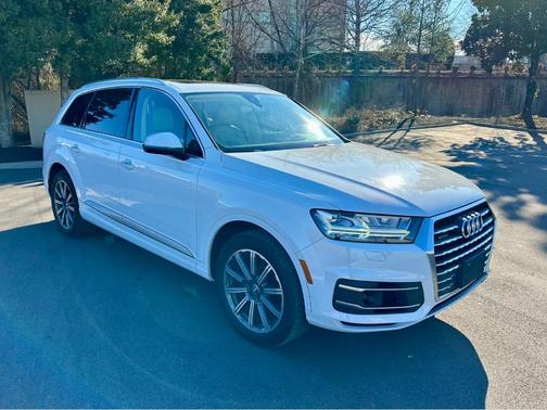 2017 Audi Q7 3.0T Premium Plus
