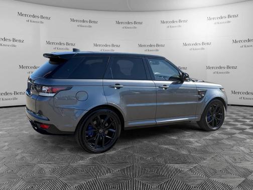 2017 Land Rover Range Rover Sport 5.0L Supercharged SVR