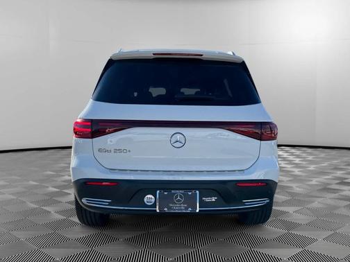 2025 Mercedes-Benz EQB 250 Base