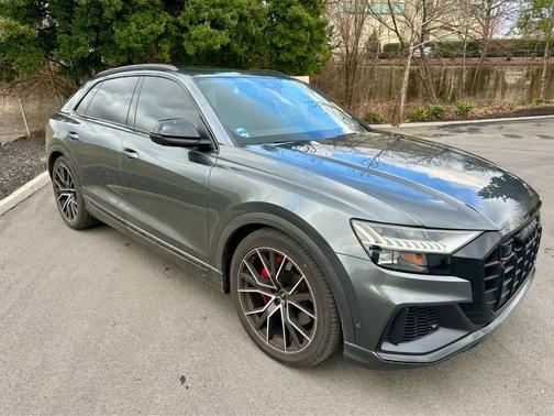 2021 Audi SQ8 4.0T quattro Premium Plus