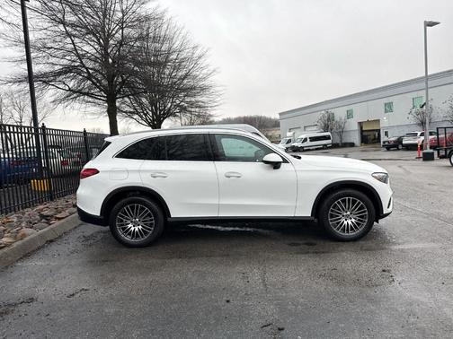 2026 Mercedes-Benz GLC 300 Base 4MATIC