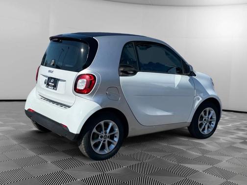 2016 smart ForTwo Passion