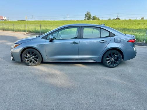CELESTITE 2023 Toyota Corolla SE