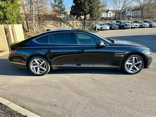 2023 Genesis G80 2.5T