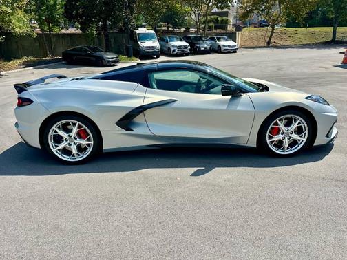Silver Flare Metallic 2023 Chevrolet Corvette Stingray w/3LT