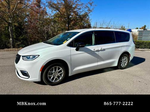 2024 Chrysler Pacifica Touring-L