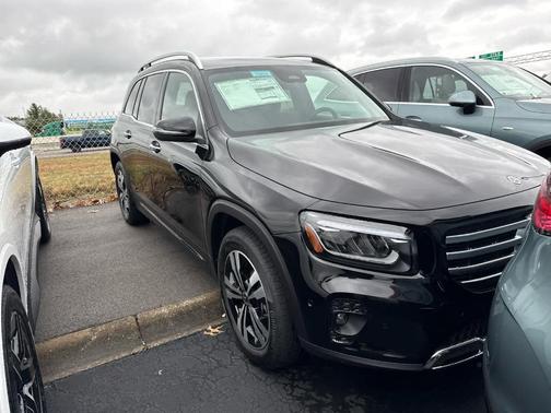 2025 Mercedes-Benz GLB 250 Base