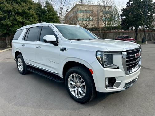 2022 GMC Yukon SLT