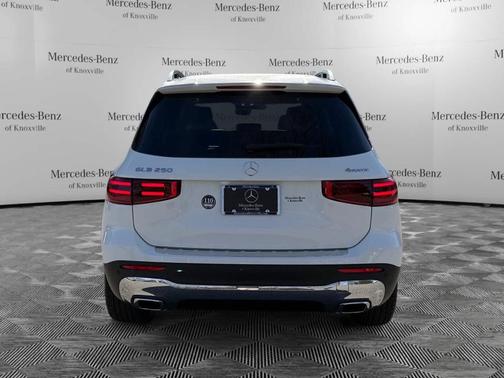 Polar White 2026 Mercedes-Benz GLB 250 Base 4MATIC