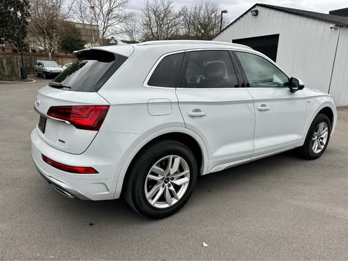 2022 Audi Q5 45 S line quattro Premium