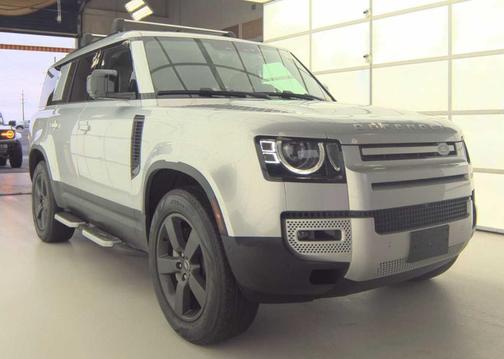 Hakuba Silver 2024 Land Rover Defender 130 S