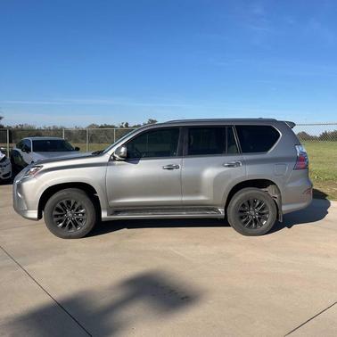 2022 Lexus GX 460 Base